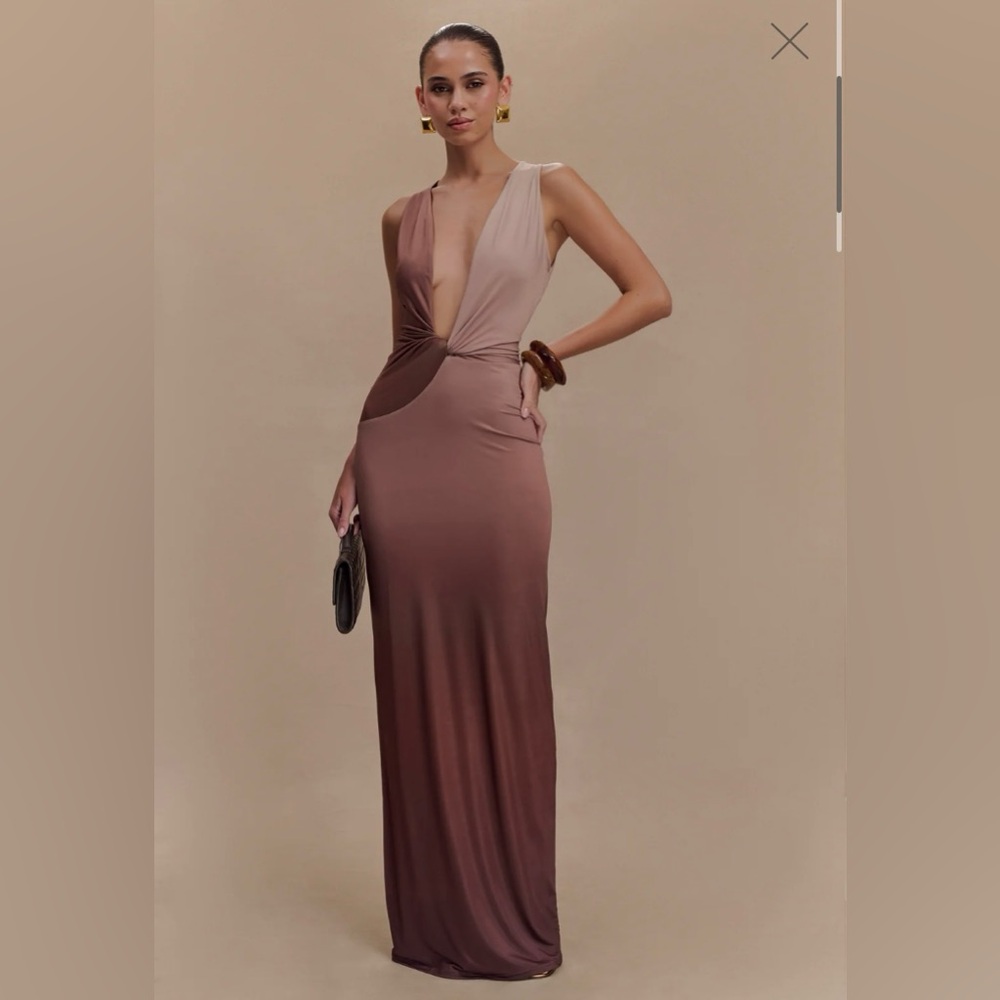Meshki Stella Draped Slinky Maxi Dress - Mocha Ombre
Size: XXS